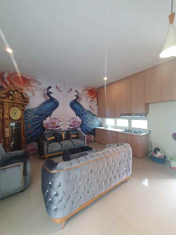 rumah 2 lantai siap huni full furnish di cerme gresik