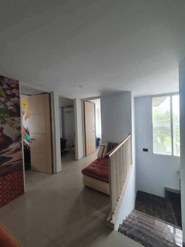 rumah 2 lantai siap huni full furnish di cerme gresik