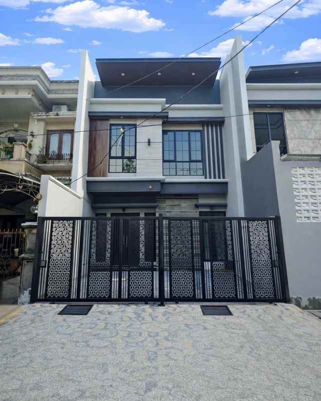 rumah araya tahap 2 new minimalis row 3 mobil