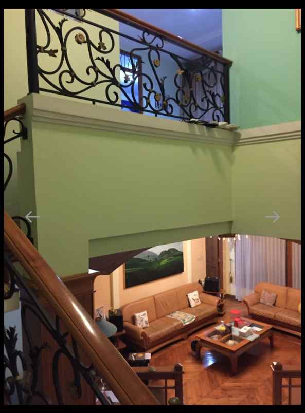 rumah asri dan sejuk daerah ledeng bandung