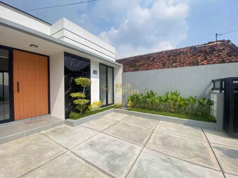 rumah baru proses bangun dekat mall sch