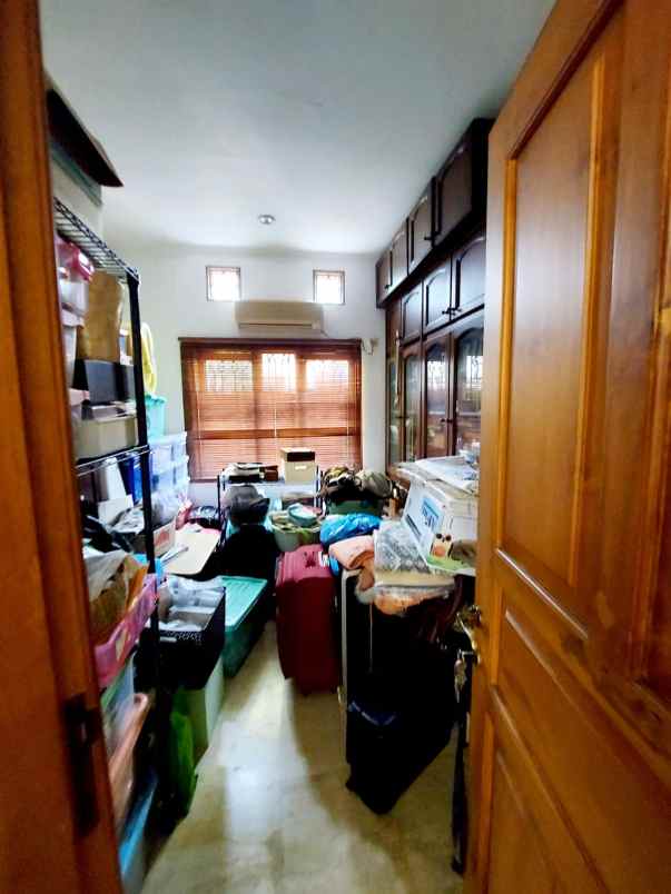 rumah bintaro sektor 9