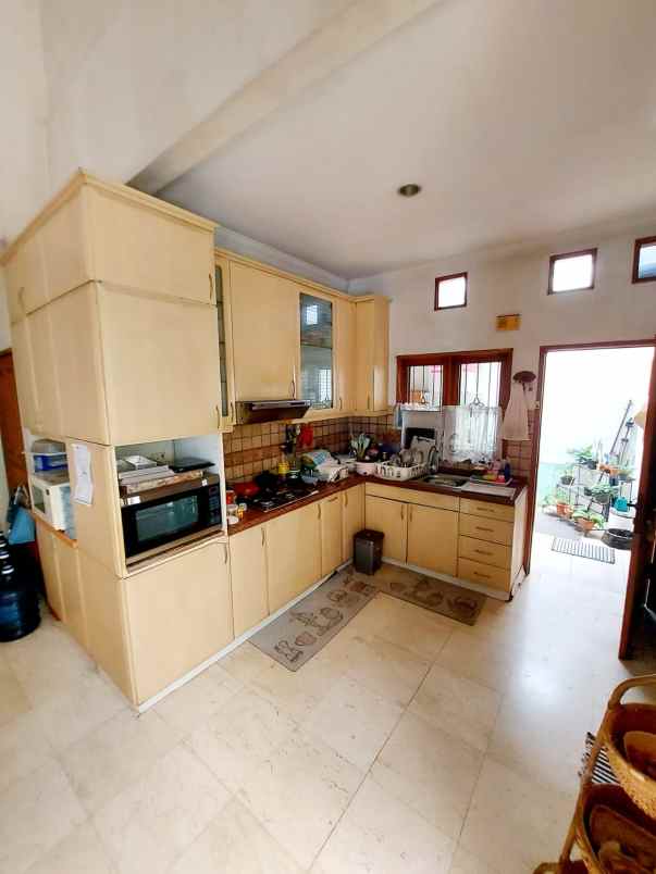 rumah bintaro sektor 9