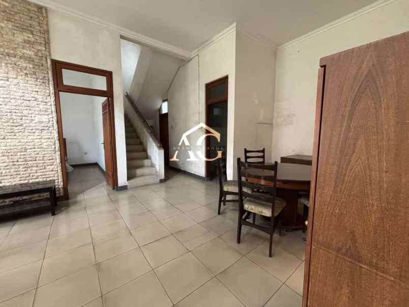 rumah cantik di jl welirang malang