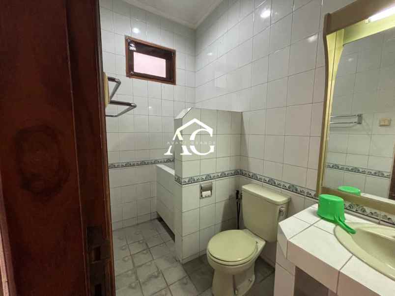 rumah cantik di jl welirang malang