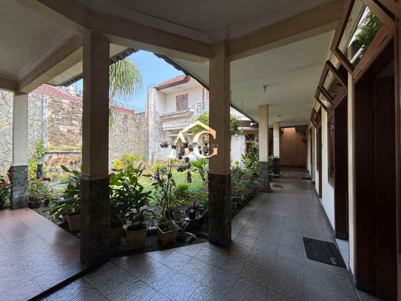 rumah cantik di jl welirang malang