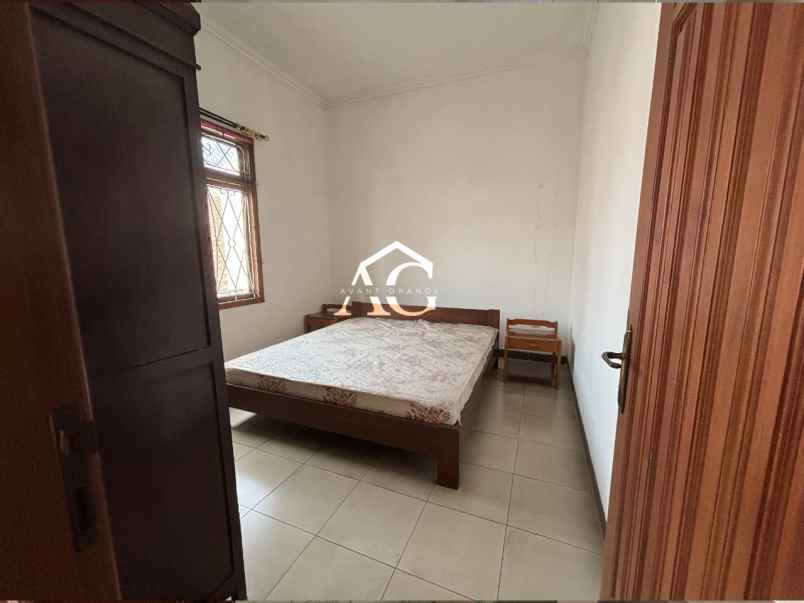 rumah cantik di jl welirang malang