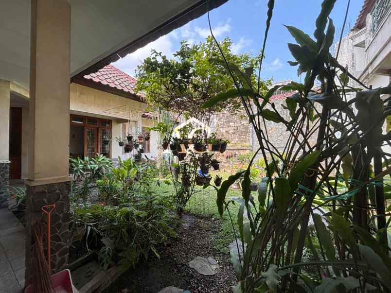 rumah cantik di jl welirang malang