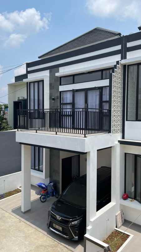 rumah cluster 2 lantai di tanah baru depok