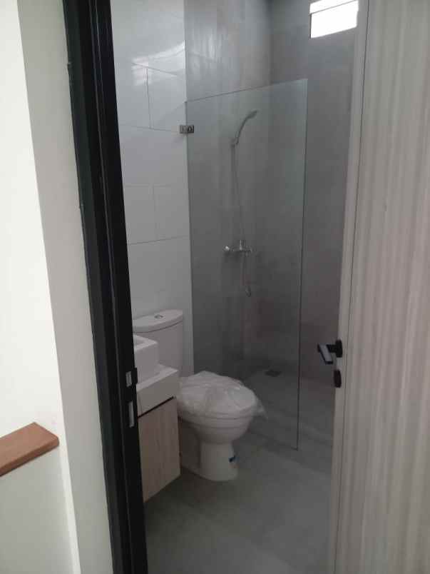 rumah cluster 3 kt 2 km kedaung depok