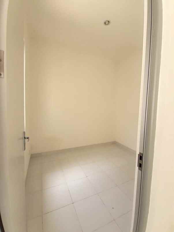 rumah cluster catalina 133m type 2kt serpong tangerang