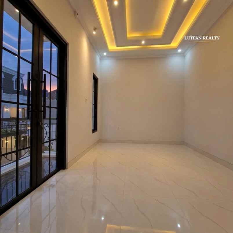 rumah cluster modern classic kebagusan jakarta selatan