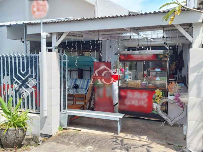 rumah cocok untuk usaha di jl kalikang malang