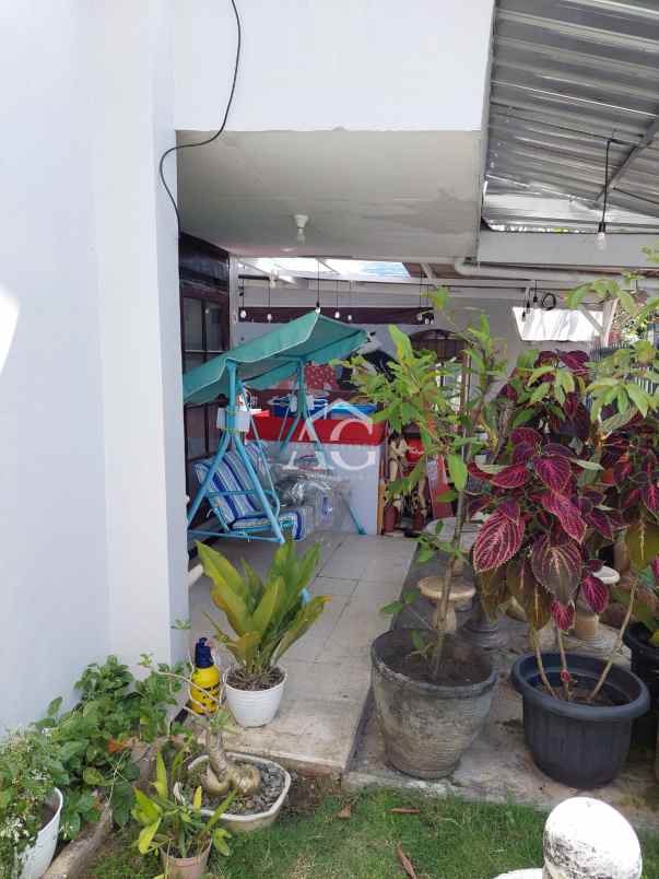rumah cocok untuk usaha di jl kalikang malang