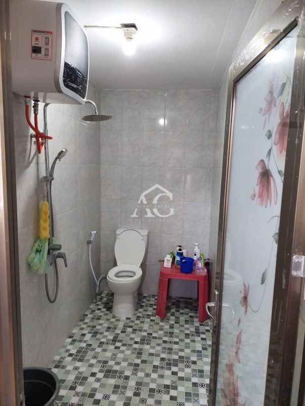 rumah cocok untuk usaha di jl kalikang malang