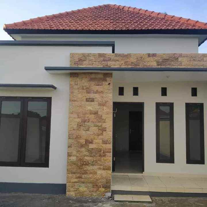 rumah dajan peken kec tabanan