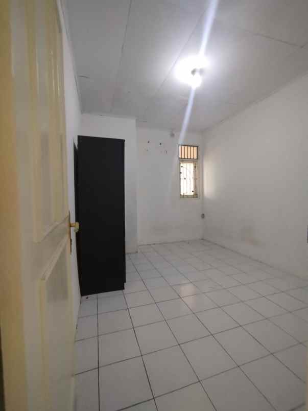 rumah dekat mall di prima harapan regency bekasi utara