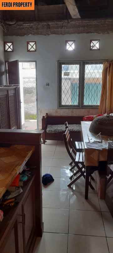 rumah dengan kios jl elang kranggan cibubur