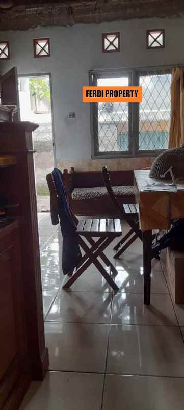 rumah dengan kios jl elang kranggan cibubur