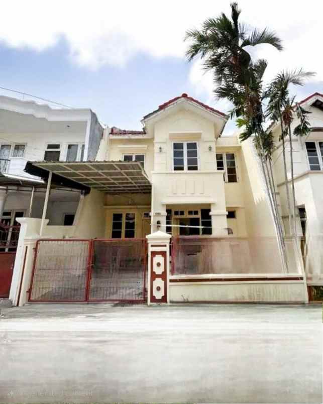 rumah dharmahusada mas strategis