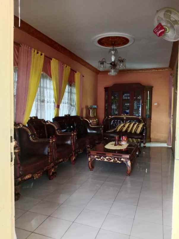 rumah di jalan pu pagar alam gunung agung