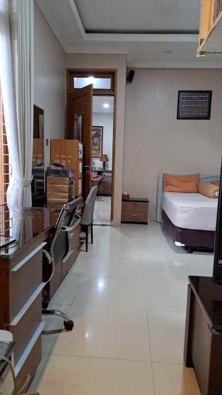 rumah dijual jatiwaringin pondok gede bekasi