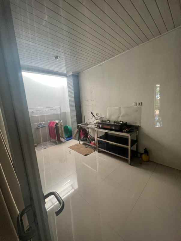 rumah graha dekat kampus undip tembalang semarang