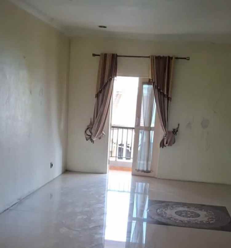 rumah graha wahid kedungmundu semarang