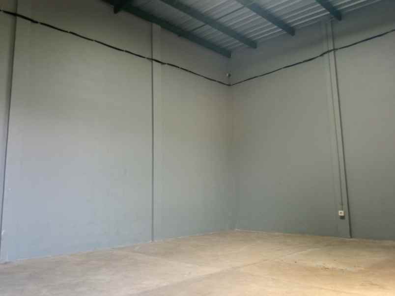 rumah gudang dijual cepat