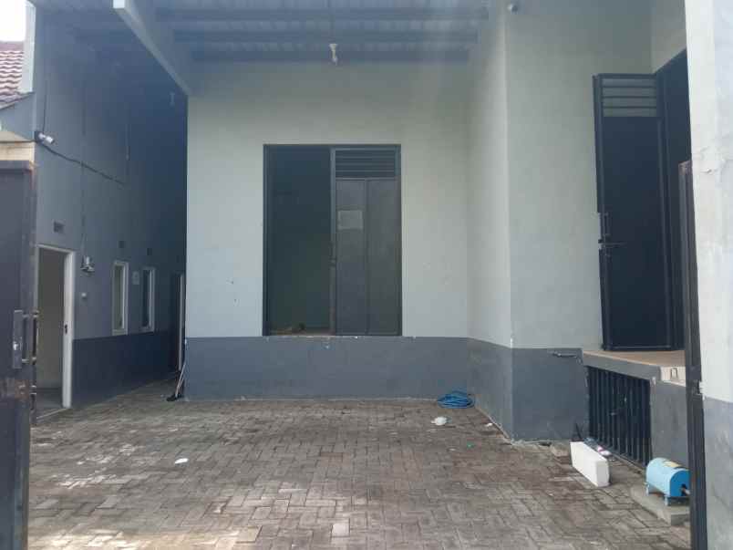 rumah gudang dijual cepat