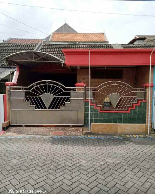 rumah gunung sari indah