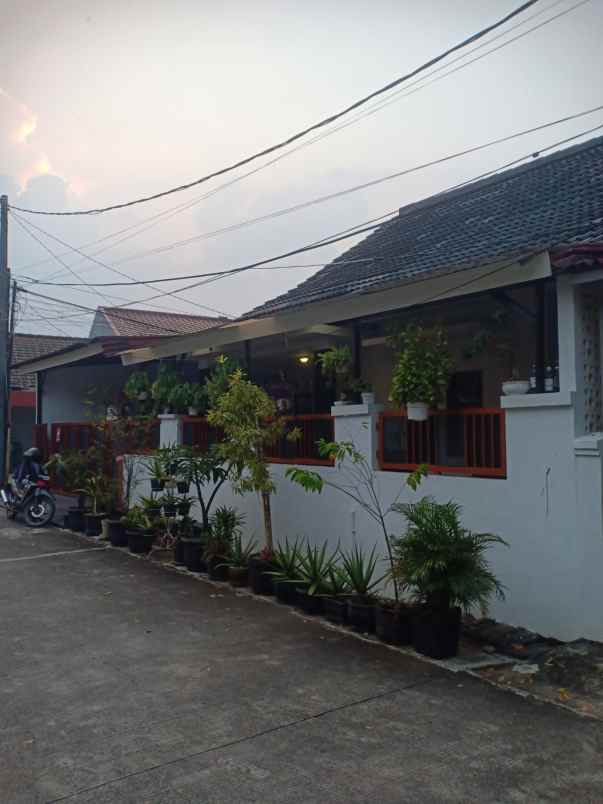 rumah hook bebas banjir harga 2m dekat grand galaxy