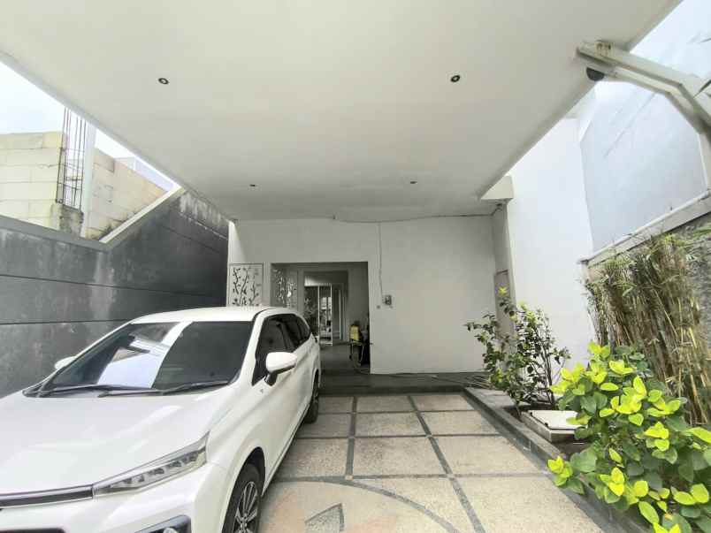 rumah hook minimalis medokan rungkut surabaya timur