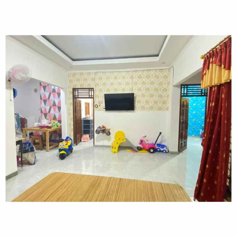 rumah jalan haji usman kelapa