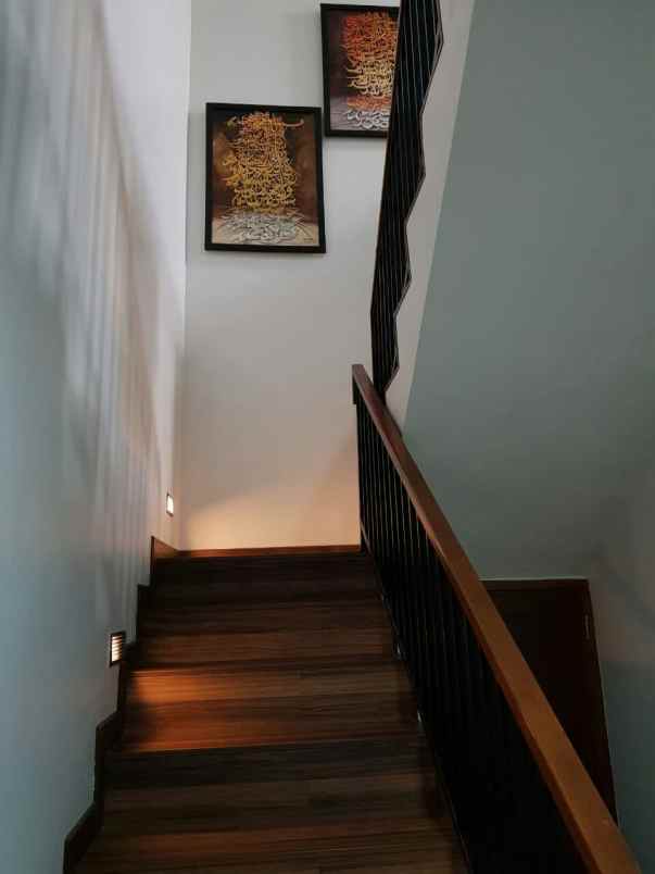 rumah jalan kaliurang km 8