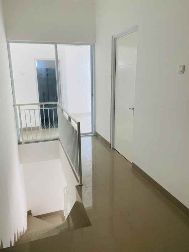 rumah jalan suradita cisauk