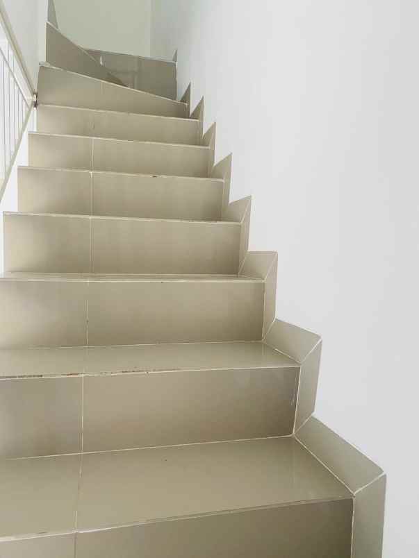 rumah jalan suradita cisauk