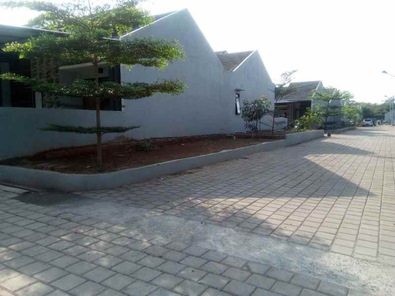 rumah jl alternative bukit