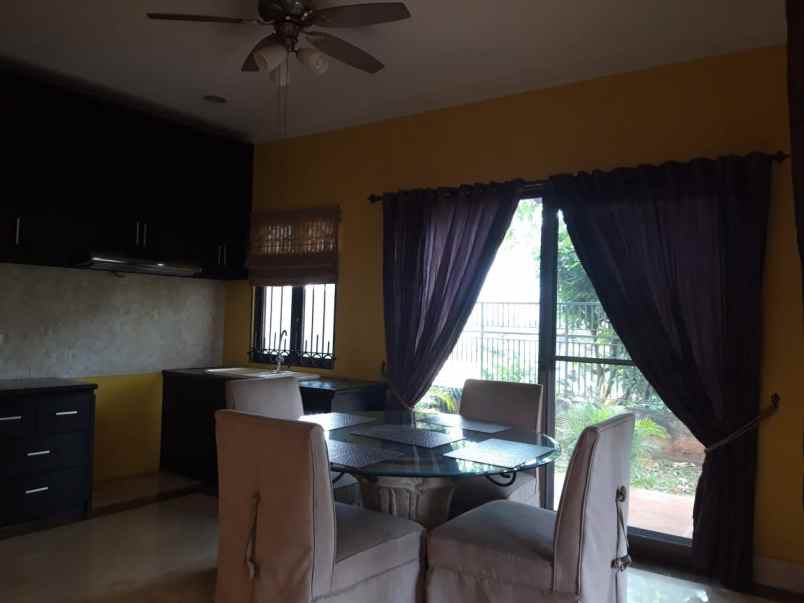 rumah jl limo raya cinere depok