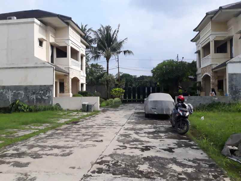 rumah jl limo raya cinere depok