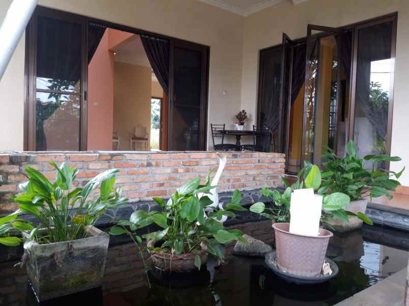 rumah jl limo raya cinere depok