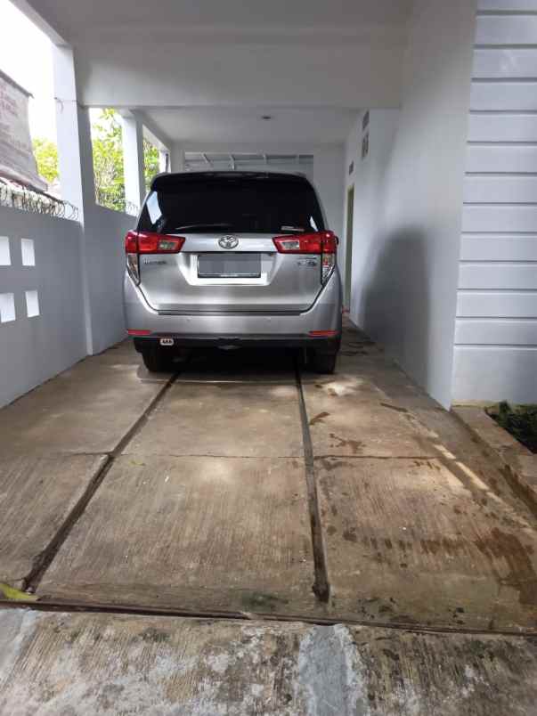 rumah jl putri tunggal