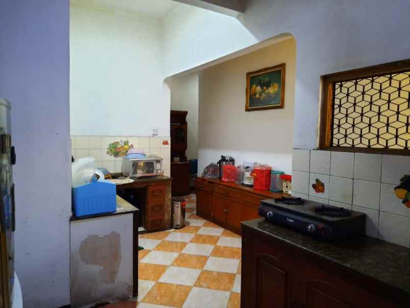 rumah jl skip ujung no 9 rt 005