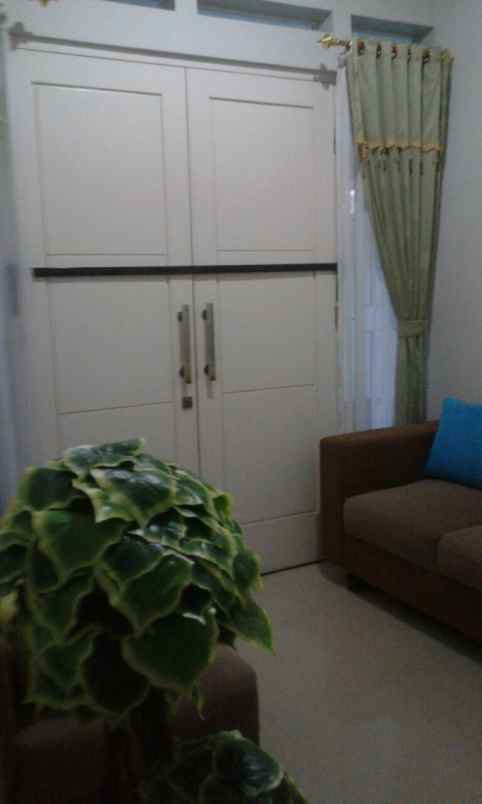 rumah kaisar bintaro 1 no 19