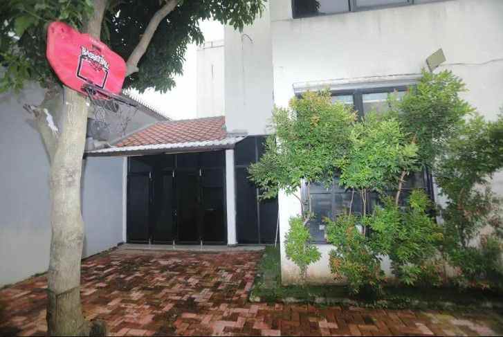 rumah kantor strategis di jalan kedondong jagakarsa