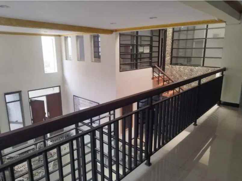 rumah kantor strategis di jalan kedondong jagakarsa