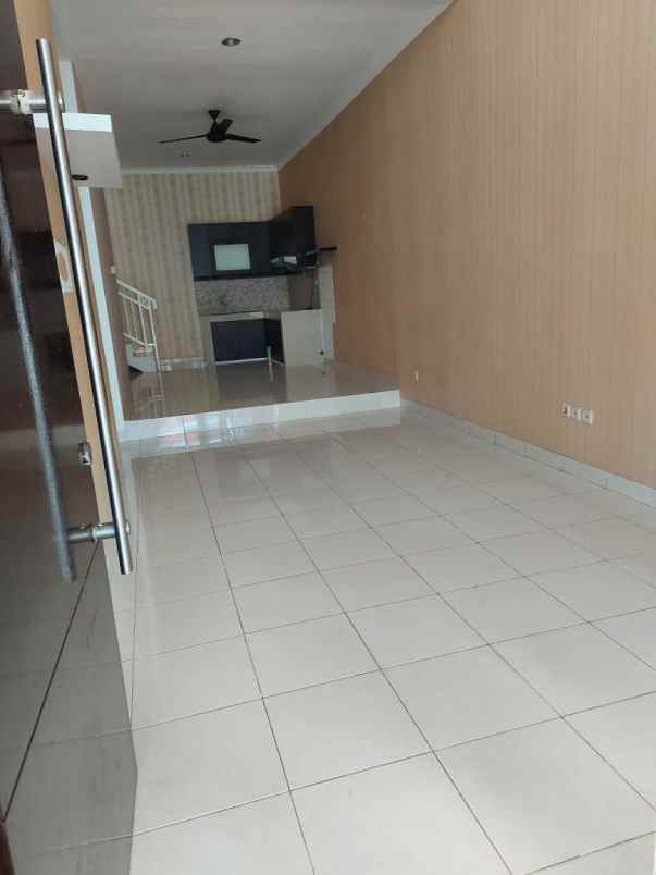 rumah kawasan citra grand cibubur fasilitas lengkap