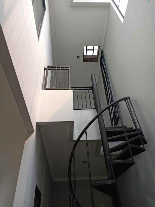 rumah kodau dekat toll jatiwarna