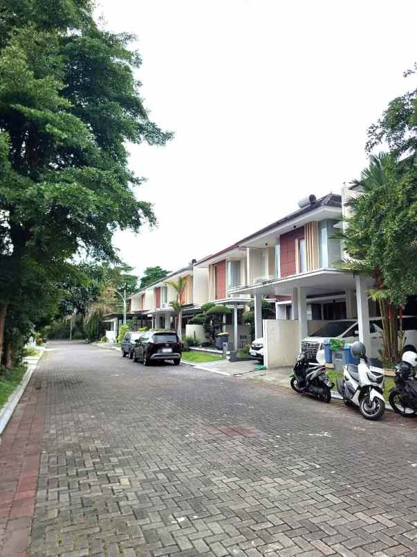 rumah mewah di perumahan bale mulia residence