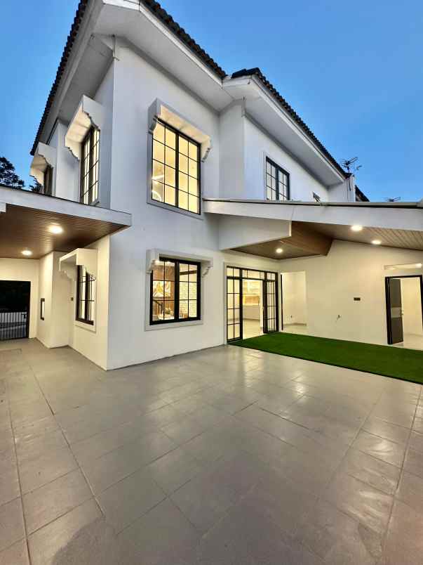 rumah mewah siap huni di deltamas cikarang bekasi